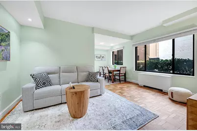 5112 Macarthur Boulevard NW #2, Washington, DC 20016 - Photo 4