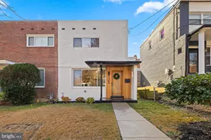 125 Urell Pl NE, Washington, DC 20011 - Photo 2