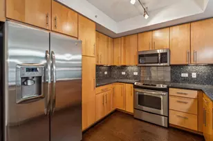 1025 1st St SE, Washington, DC 20003 - Photo 2