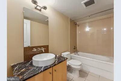 1025 1st Street SE #202, Washington, DC 20003 - Photo 10
