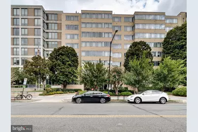 1711 Massachusetts Avenue NW #228, Washington, DC 20036 - Photo 2