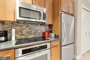 5201 Wisconsin Ave NW, Washington, DC 20015 - Photo 8