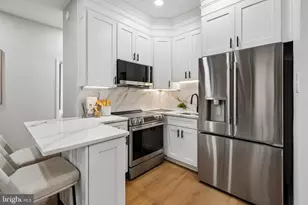 1615 Q St NW, Washington, DC 20009 - Photo 6