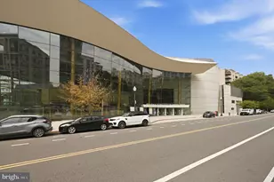 800 4th St SW, Washington, DC 20024 - Photo 28