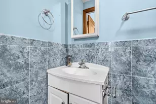 1700 Douglas St NE, Washington, DC 20018 - Photo 18