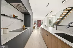 6116 30th St NW, Washington, DC 20015 - Photo 14