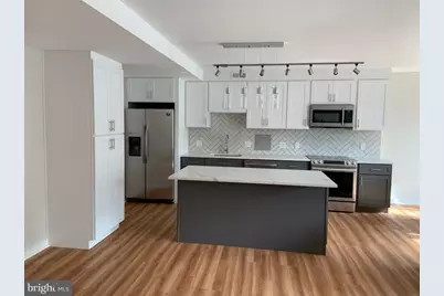 4740 NW Connecticut Avenue NW #408, Washington, DC 20008 - Photo 2