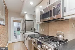 2321 17th St NW, Washington, DC 20009 - Photo 10
