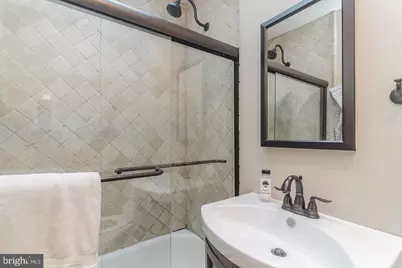 2321 17th Street NW, Washington, DC 20009 - Photo 16