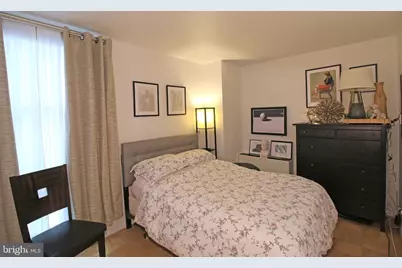 1260 21st Street NW #207, Washington, DC 20036 - Photo 8