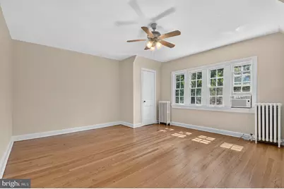 4459 Greenwich Parkway NW, Washington, DC 20007 - Photo 8