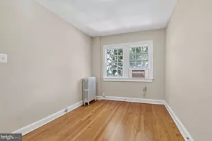 4459 Greenwich Pkwy NW, Washington, DC 20007 - Photo 12