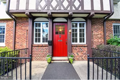 4459 Greenwich Parkway NW, Washington, DC 20007 - Photo 2