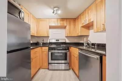1239 Vermont Avenue NW #102, Washington, DC 20005 - Photo 14