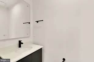 2615 Olmsted Ct NW, Washington, DC 20001 - Photo 10