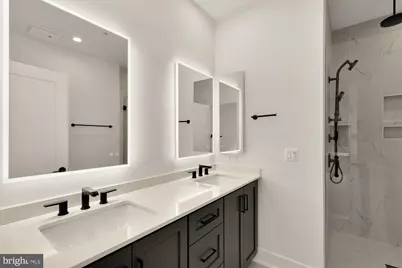 2615 Olmsted Court NW, Washington, DC 20001 - Photo 20