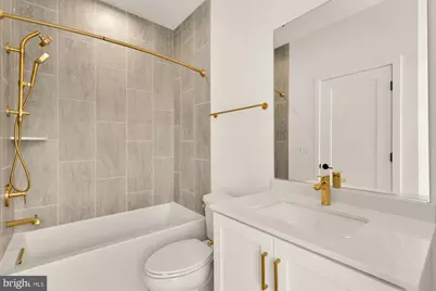 2615 Olmsted Court NW, Washington, DC 20001 - Photo 16