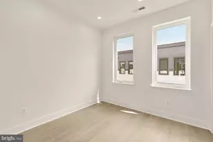 2615 Olmsted Ct NW, Washington, DC 20001 - Photo 26