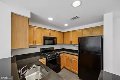 3883 Connecticut Avenue NW #215, Washington, DC 20008 - Photo 10