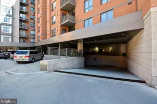 3883 Connecticut Ave NW, Washington, DC 20008 - Photo 36
