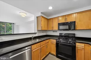 3883 Connecticut Ave NW, Washington, DC 20008 - Photo 8