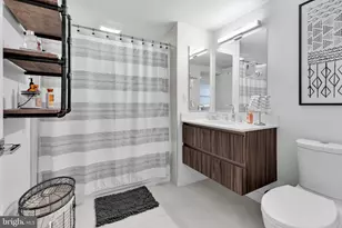 37 L St SE, Washington, DC 20003 - Photo 16