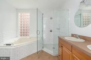 13 S St NW, Washington, DC 20001 - Photo 36