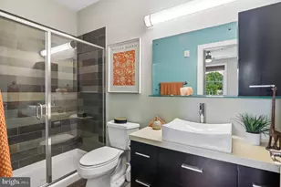 245 15th SE, Washington, DC 20003 - Photo 16