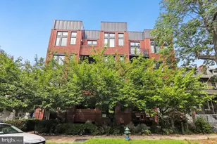 245 15th SE, Washington, DC 20003 - Photo 1