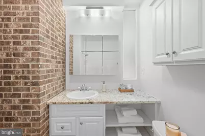 108 14th Street SE, Washington, DC 20003 - Photo 12