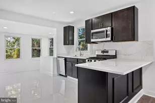 1227 44th Pl SE, Washington, DC 20019 - Photo 4