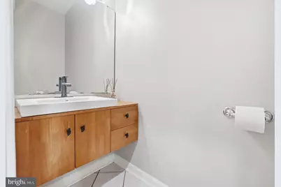 126 Seaton Place NW, Washington, DC 20001 - Photo 16