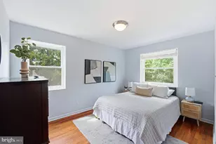 526 Kenyon St NW, Washington, DC 20010 - Photo 4