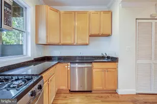1426 Duncan St NE, Washington, DC 20002 - Photo 6