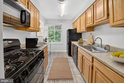 400 Taylor St NE #B41, Washington, DC 20017 - Photo 4