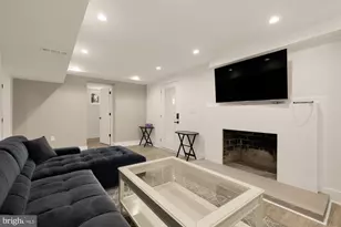 5231 Watson St NW, Washington, DC 20016 - Photo 6