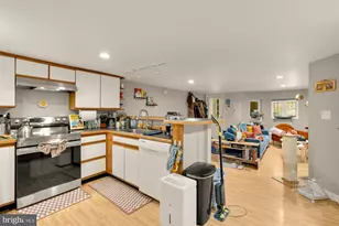 3161 18th St NW, Washington, DC 20010 - Photo 52