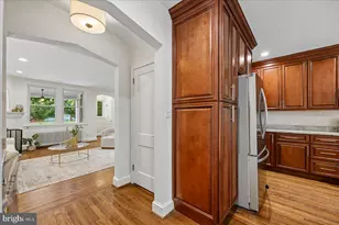 2509 39th St NW, Washington, DC 20007 - Photo 12