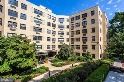 1801 Clydesdale Place NW #704, Washington, DC 20009 - Photo 2