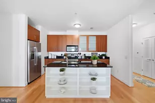 910 M Street NW, Washington, DC 20001 - Photo 6