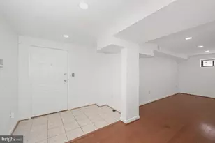 1321 NW Fairmont Street NW, Washington, DC 20009 - Photo 8