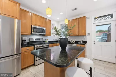 1302 A Street SE, Washington, DC 20003 - Photo 28