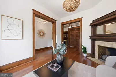 1302 A Street SE, Washington, DC 20003 - Photo 6