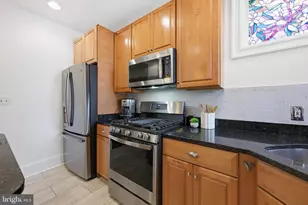 1302 A St SE, Washington, DC 20003 - Photo 26