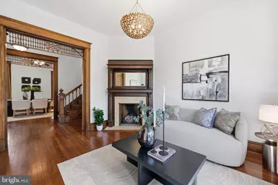 1302 A Street SE, Washington, DC 20003 - Photo 4