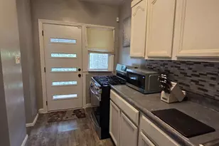1518 Fort Davis Pl SE, Washington, DC 20020 - Photo 18