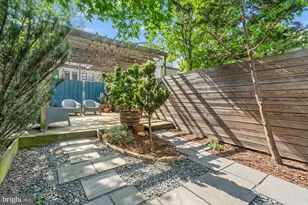 515 14th St SE, Washington, DC 20003 - Photo 32
