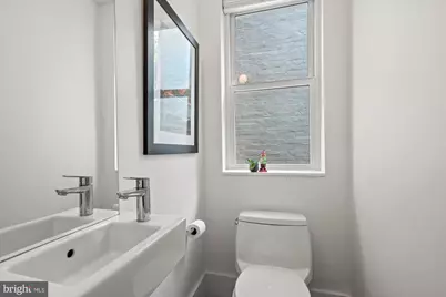 515 14th Street SE, Washington, DC 20003 - Photo 16