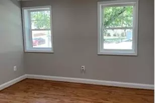3878 9th St SE, Washington, DC 20032 - Photo 8