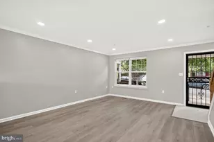 906 Blakney Ln SE, Washington, DC 20032 - Photo 16
